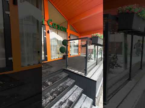 Стеклянные перила на террасе #каркасныедома #дом #стройка #стаслагеда