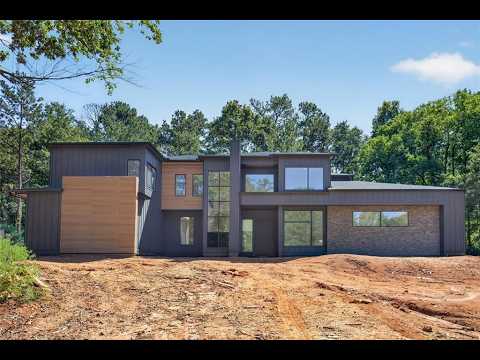 7060 Bells Way, Fairburn, GA home video tour