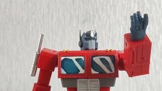 Optimus Prime stop motion part 2 (TE 01 OP Leader)