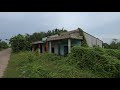 Hai ngôi nhà hoang ngay mặt đường trộm lấy không còn gì