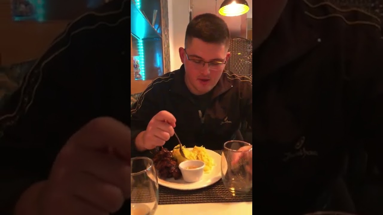 My Polish boyfriend eats Pinoy Foodieee😀