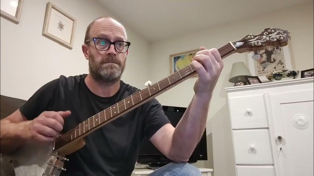 "Pretty Little Dog" Clawhammer Banjo. Sawmill tuning. YouTube