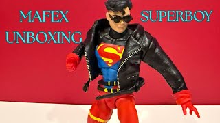 Mafex Superboy Unboxing