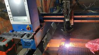 First cuts on Resurrected Messer Cortina DS 3100 CNC Plasma cutter / retrofit