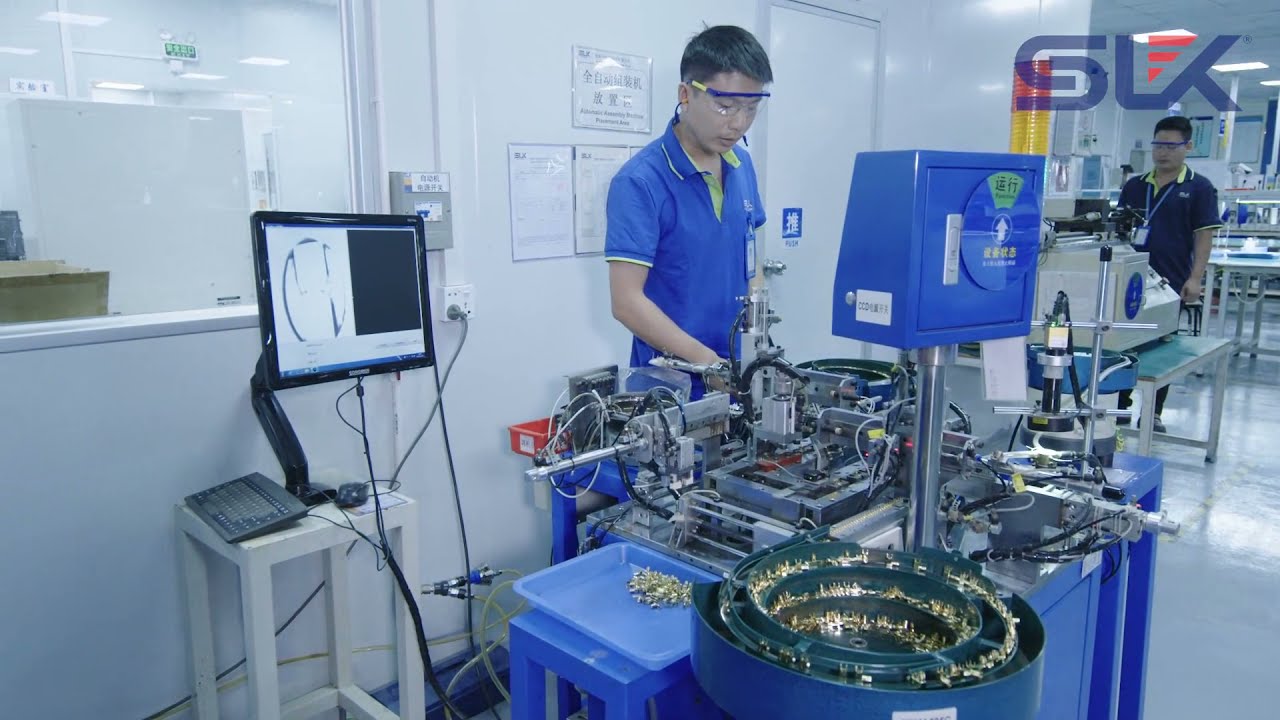 Automatic connector assembly machine (part 1) - YouTube