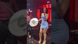 Elə Biləsən Buda Müğənniymiş