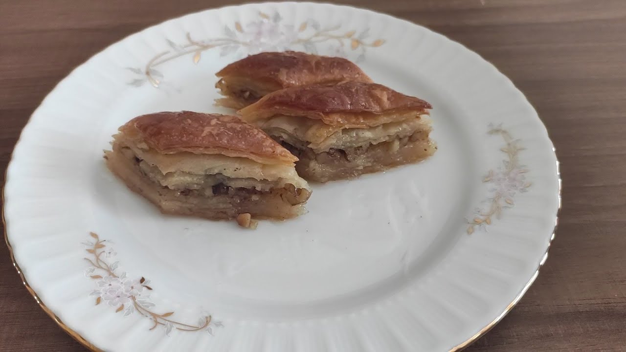 50 Katlı Cevizli Tereyağlı Ev Baklavası Tarifi l Nasıl Yapılır ? YouTube