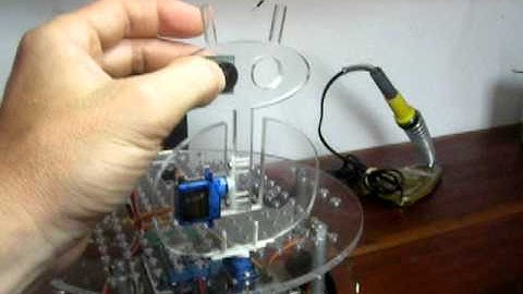 BR1 - Robô com Arduino Elétron Livre