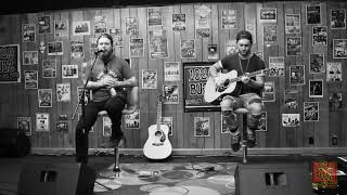 1029 the Buzz Acoustic Sessions: Asking Alexandria - Vultures screenshot 1