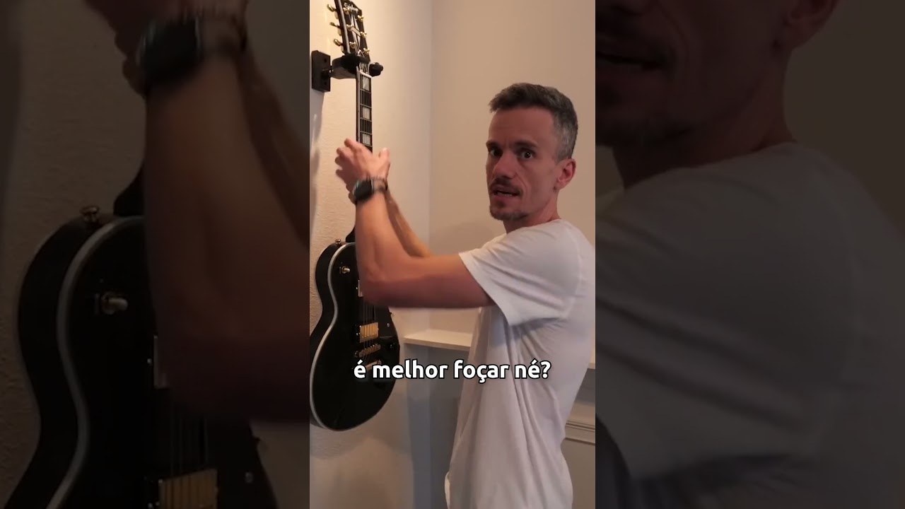 COLOCANDO A GUITARRA NA PAREDE - Família Brancoala 