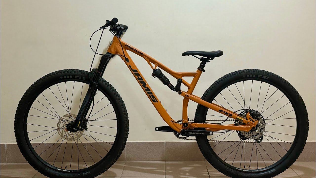 Jamis Faultline A1 review (VeloLut)