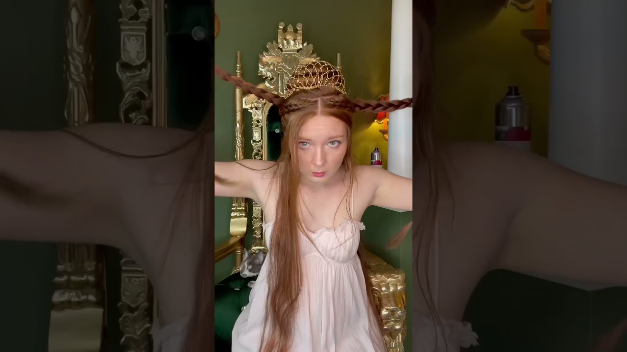 Renaissance snood hairstyle for long hair! I love how regal and romantic it came out! 