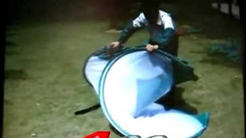 Folding Up and Putting Away Pop Up Hitting Net