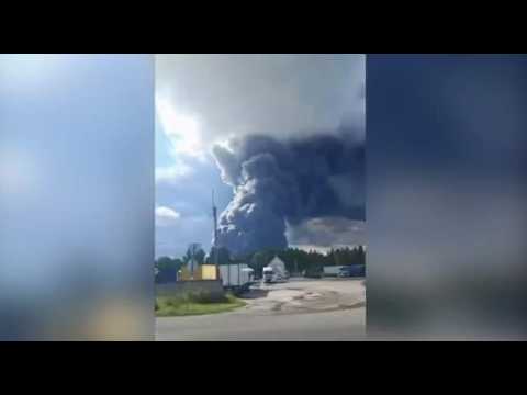 Video Ucraina, attacchi russi a Sumy, Kiev prende di mira sedi Wildberries