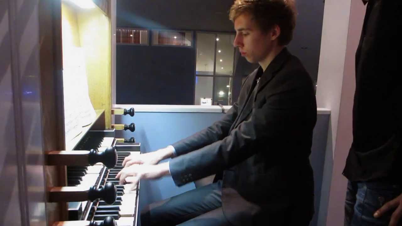 'Hoogeveen zingt' Samenzang met Gert van Hoef