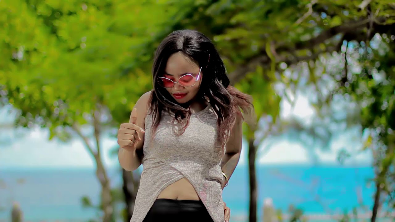 Nilza Mery -Ekhatheya- (Oficial Video) By LP Videos