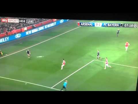 Toni Kroos nice Goal FC Bayern vs Arsenal London 19.02.13