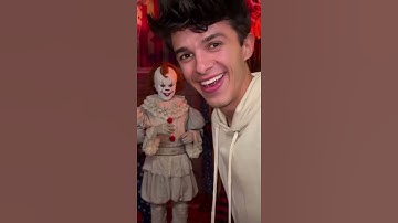 Thumbnail of The Clown moved!! 😳🎃 #scary clowns #shorts