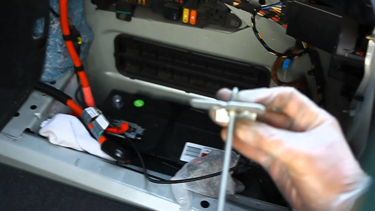 Bmw 5 series 2008 battery location #6