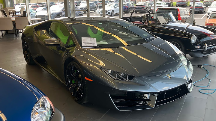 A Supercar for Half the Price! 2025 Lamborghini Huracan LP580-2 Review