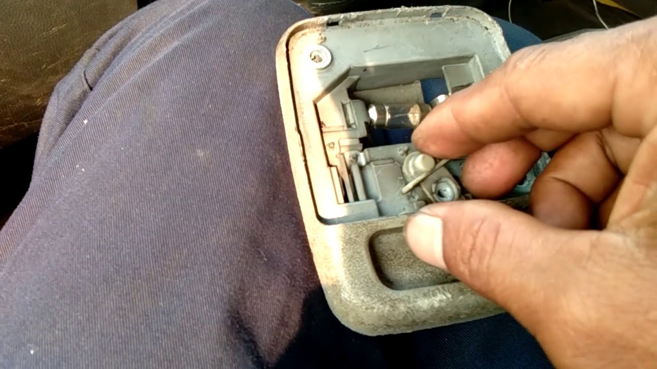 Cara perbaikan lampu kabin atau lampu ruangan kabin
