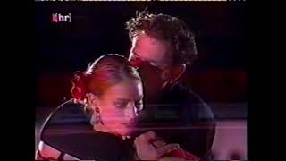 2002 German Stars on Ice (Bad Nauheim) - Kati Winkler & René Lohse Performance 2