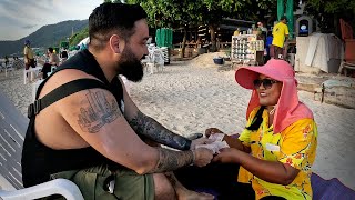 $400 Surprise for Thai Lady in Phuket, Thailand 🇹🇭