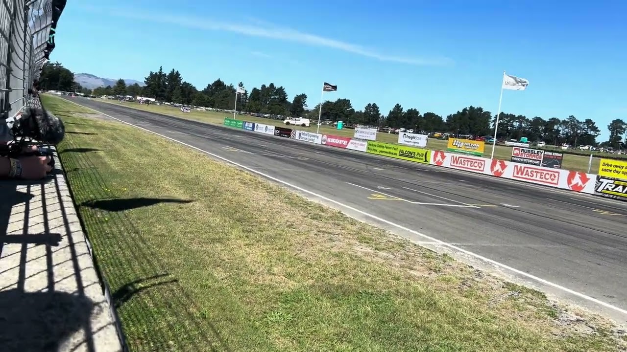 Chrome Expression 2026 Saturday cruise roll race and power skids 