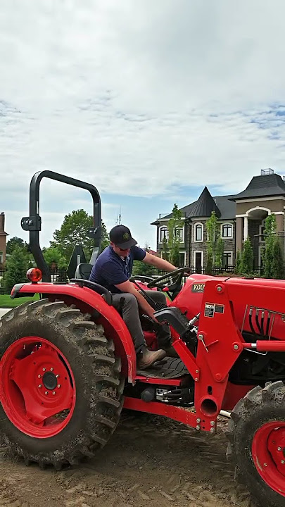 My First Tractor! Kubota LA 1056 With soil conditioner