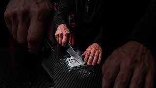 Can a New AMD RYZEN CPU Survive a Heavy Knife? 🖥️🔪 #shorts #pcmr #oddlysatisfying