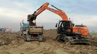 DxExcavator 190wv fast loading the Nissan dumper trucks #constructionmachinery #excavatorloading ⚒️✅