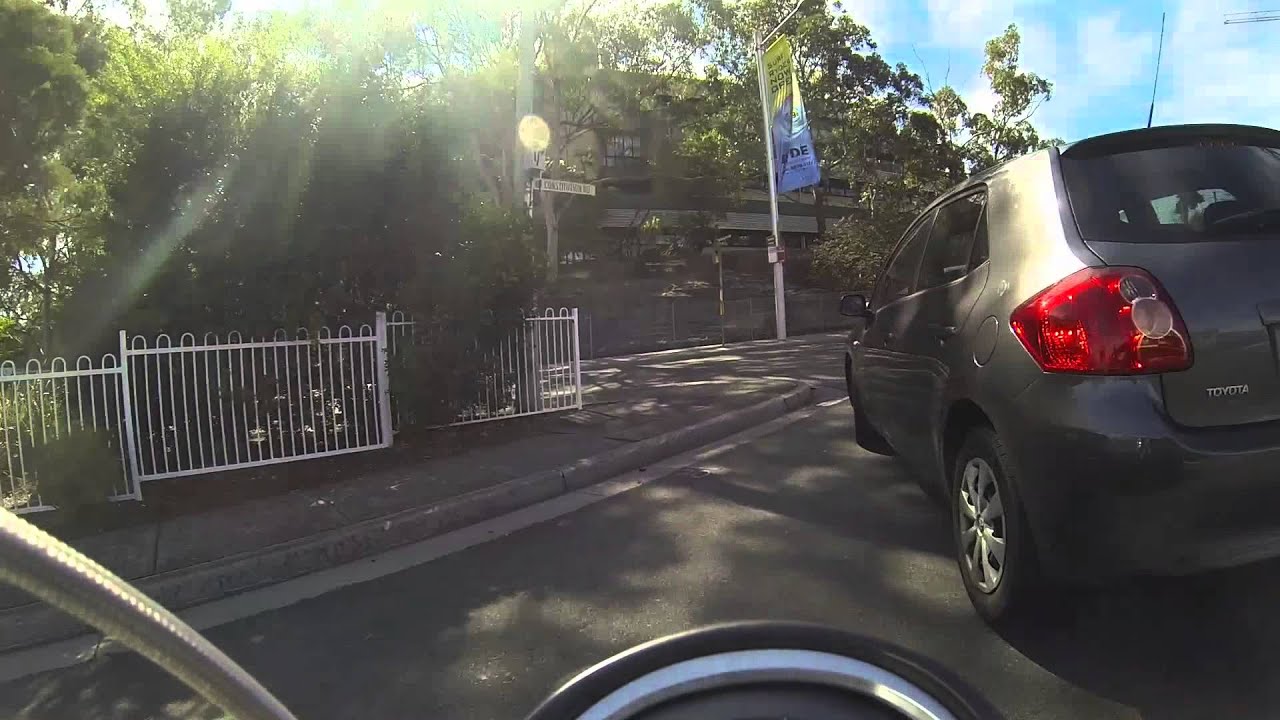 Idiot driver - Stupid beyond belief