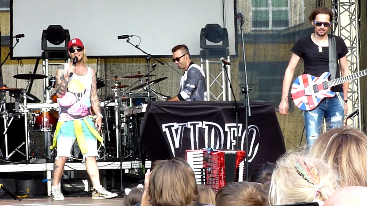 Video- Wszystko Jedno+ przedstawienie zespołu LIVE HD Miękinia 12.08.2017