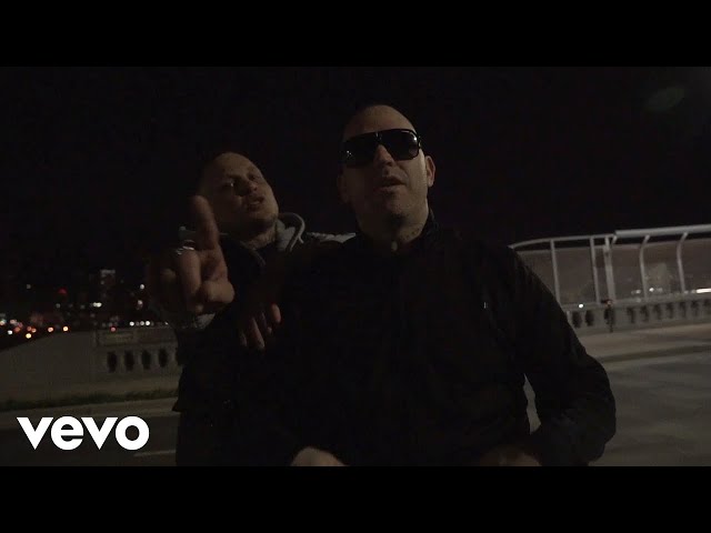 Bubba Sparxxx, Alexander King, HellalujaH - Bitch Please (Official Video)