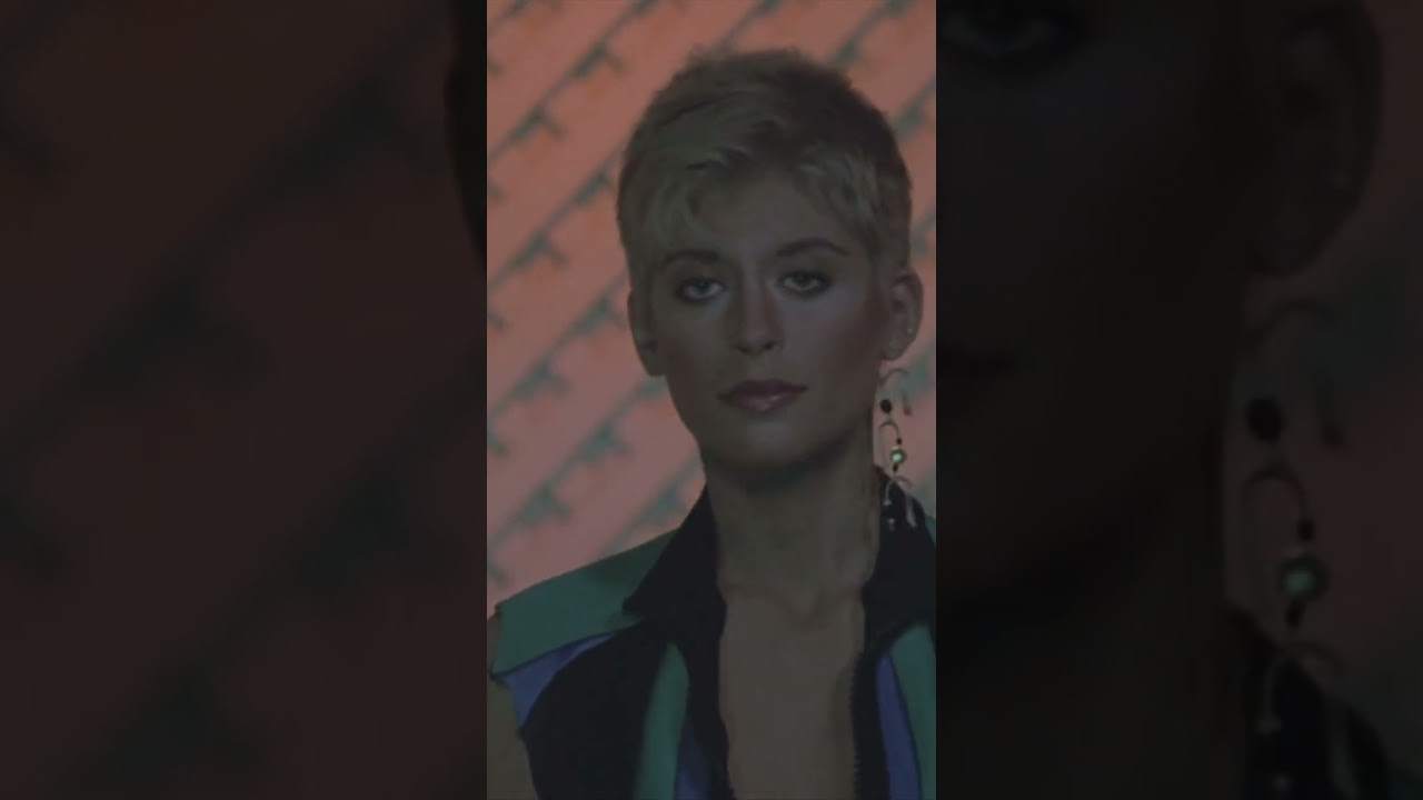 Pure 80s moments: Helen Slater | The Legend of Billie Jean 1985