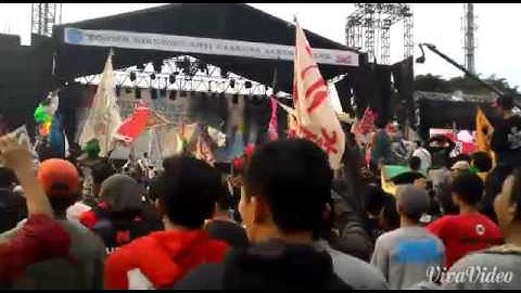 KONSER SORE-SORE ANTI NARKOBA BARENG SLANK