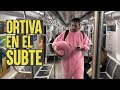 Discutiendo con un extraño en el subte.