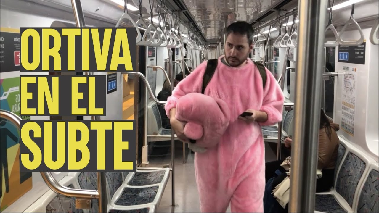 Discutiendo con un extraño en el subte.