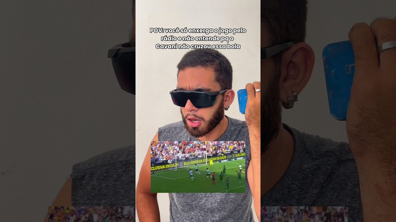Quem entende de futebol sabe que ele devia ter driblado o goleiro #futebol #humor