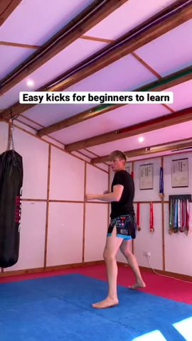Easy kicks for beginners to learn✅#shorts