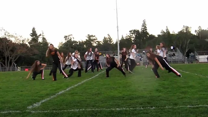 LGHS Danceteam football halftime performance 10/26/12
