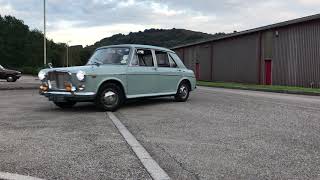 MG 1100 Driving