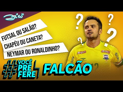 Neymar ou Ronaldinho? Falcão responde quem era melhor no drible | Canal Zico 10