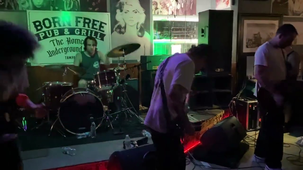 Hubble - I know I’m wrong (live) Tampa FL