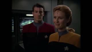 Chakotay introduces Janeway to Naomi, Icheb and Seven of Nine - Star Trek: Voyager 7x10 'Shattered'