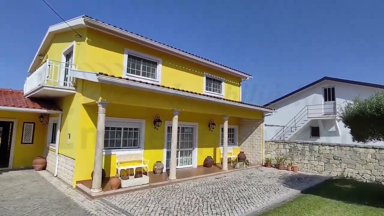 RESERVADA  Moradia com Piscina e Terreno, em Cova da Serpe, na Figueira da Foz