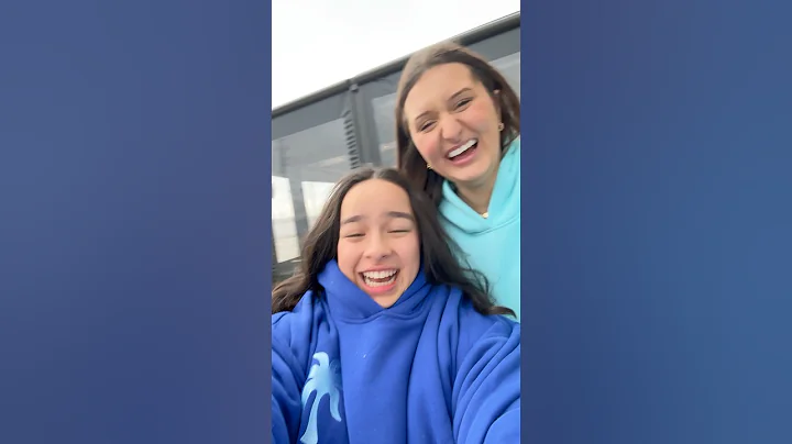 guess how many hoodies jules has on!! @justjulesOG  🤗 #pppfamily #pinkpalmpuff