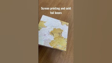 Screen printing machine, cold foil process