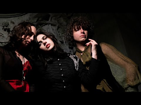 Sunflower Bean — Watch You Walk Away