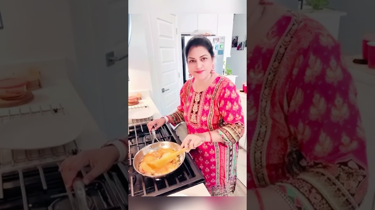 Egg omelette banaya Maine ..🍳😋 #shorts  #shortvideo  #food